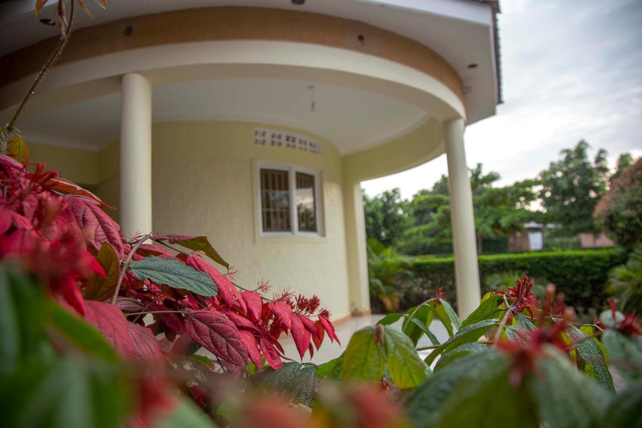 The Sparrow Hotels Soroti Exterior foto