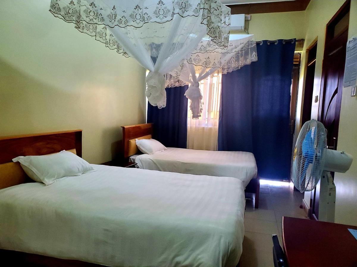The Sparrow Hotels Soroti Exterior foto